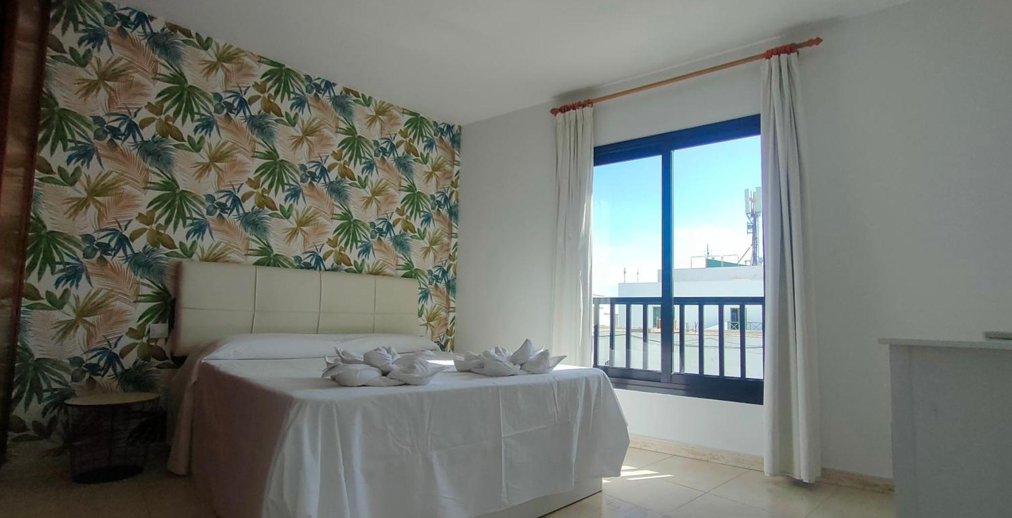 Sara 3 Apartment Плая Бланка Екстериор снимка